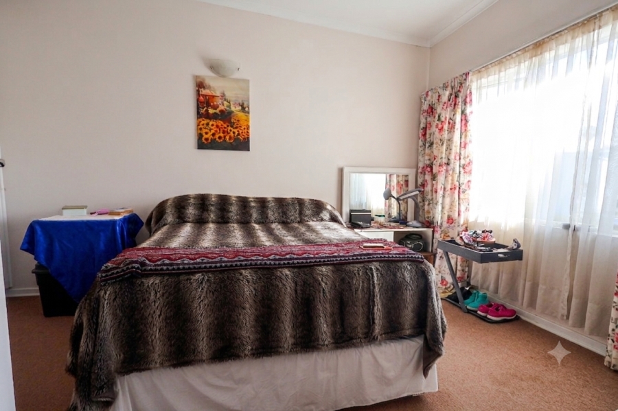 1 Bedroom Property for Sale in Quigney Eastern Cape